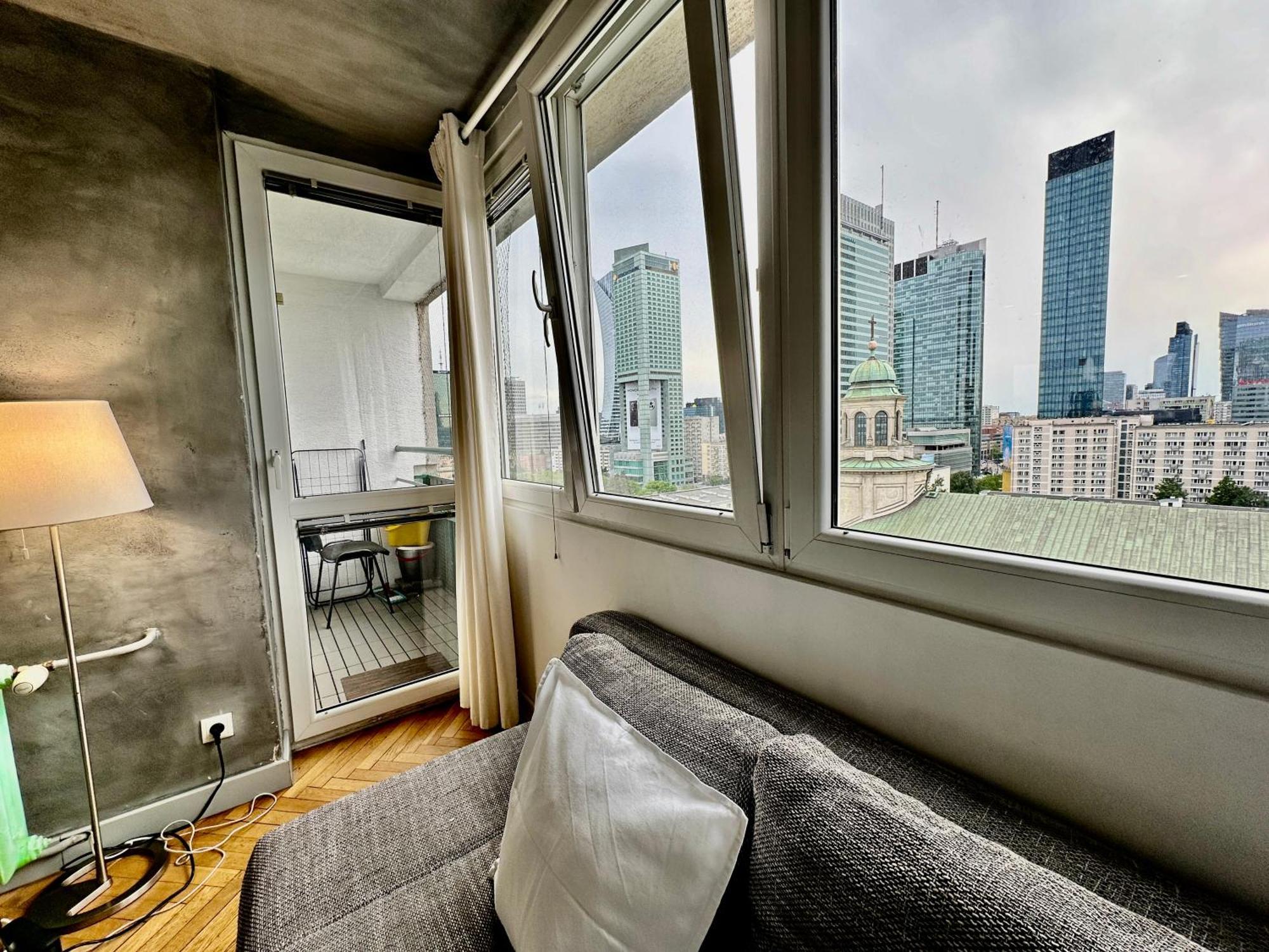 Palace 2 Wifi 600 Mbs 55'Tv Netflix Hbo 2Xmetro Appletv Warszawa Eksteriør bilde